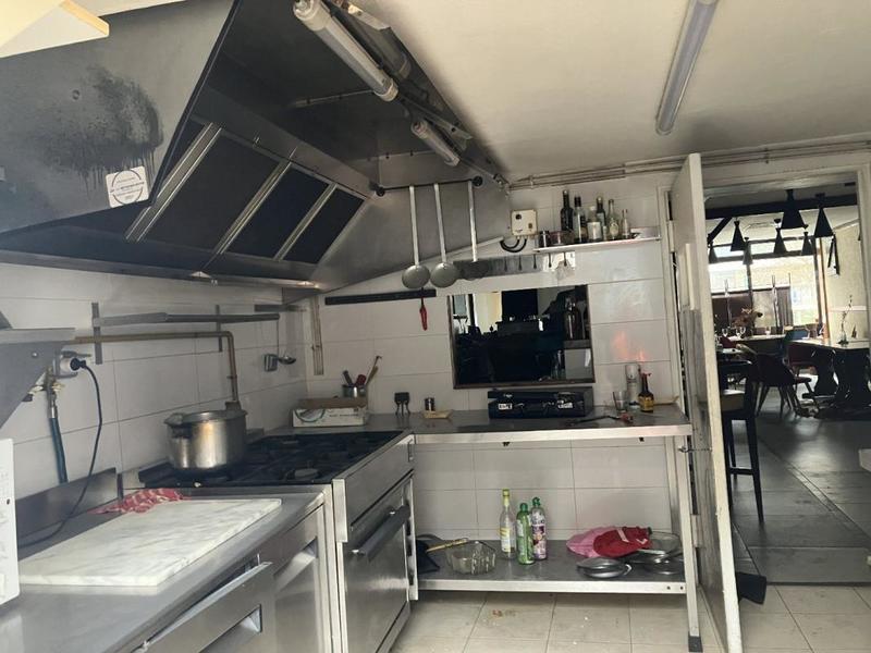 Local commercial - 96 m²