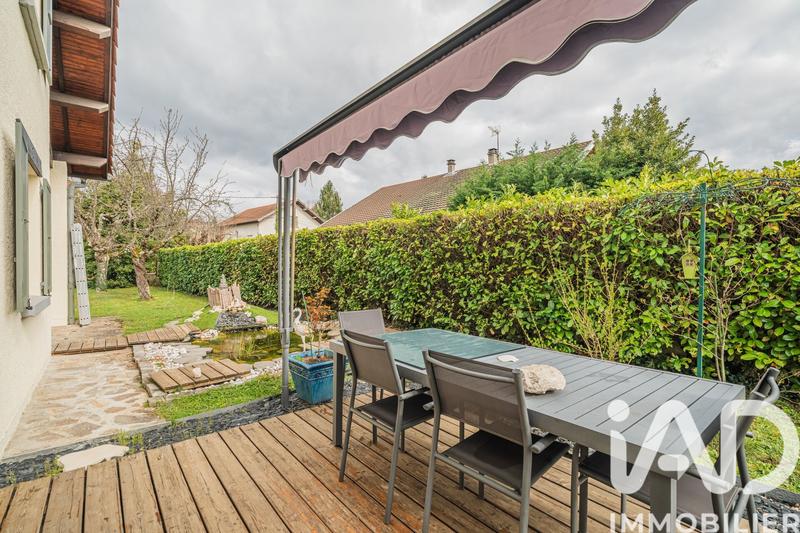 Maison - 137 m² - 6 pièces