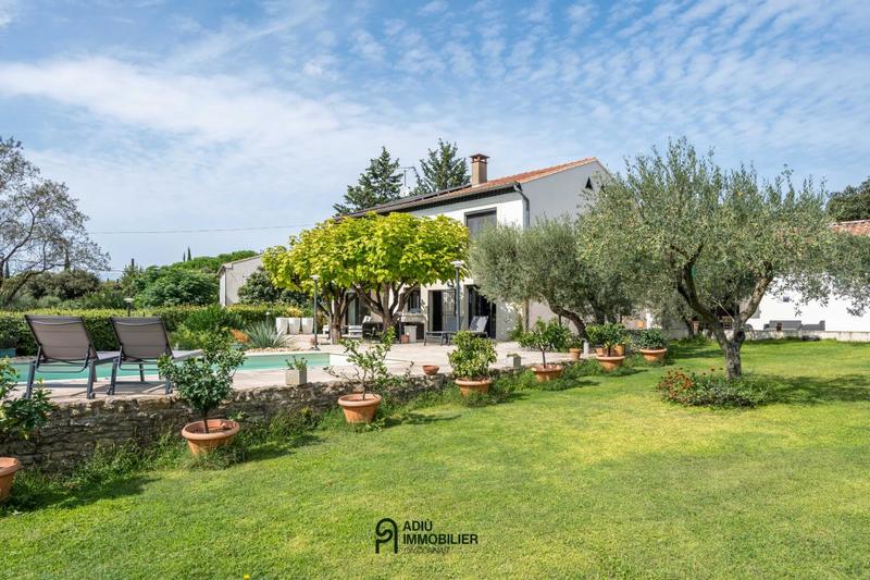 Villa - 290 m² - 10 pièces
