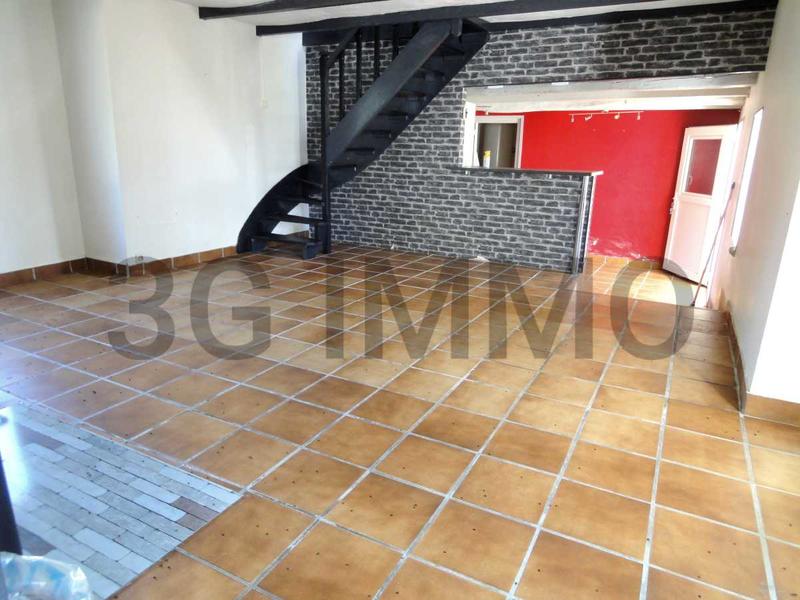 Maison - 90 m² - 5 pièces