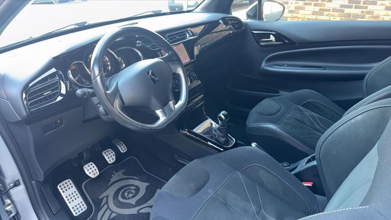 Ds Ds 3 1.6 BlueHDi 100 So Chic