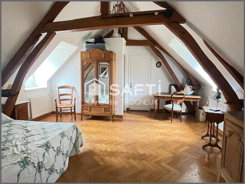 Maison - 200 m² - 5 pièces
