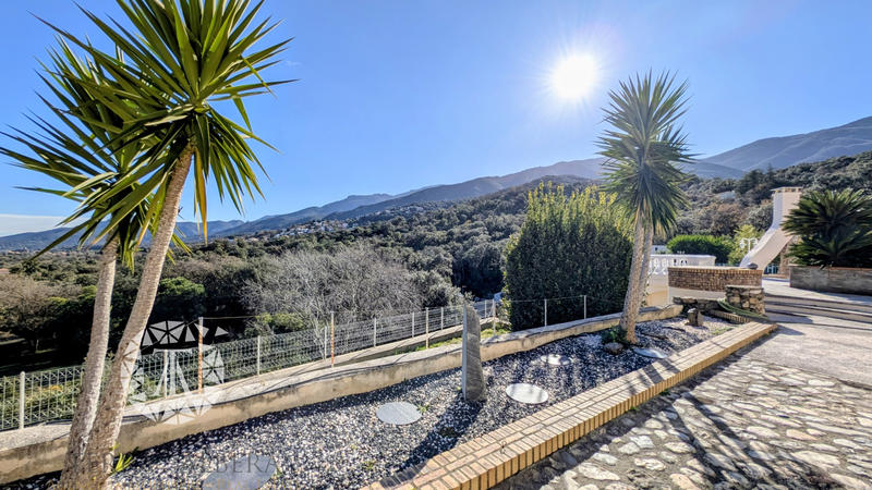 Villa - 158 m² - 6 pièces