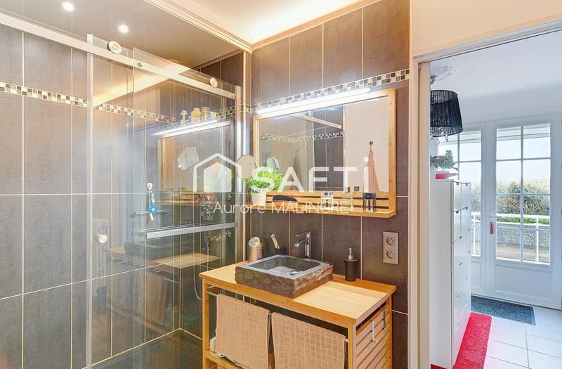 Maison - 153 m² - 7 pièces