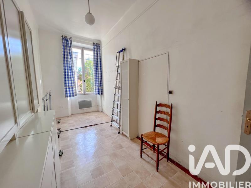 Appartement - 229 m² - 10 pièces
