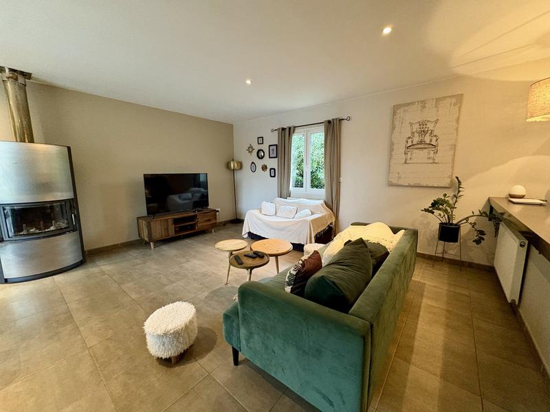 Villa - 104 m² - 4 pièces