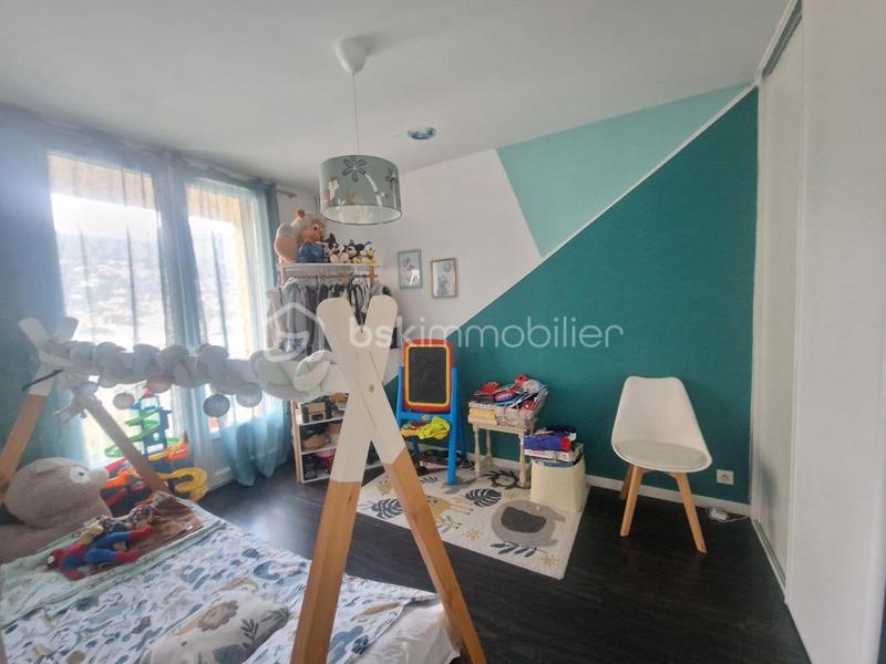 Appartement - 66 m² - 4 pièces