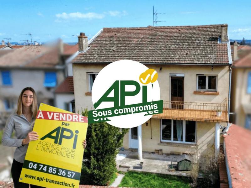 Maison - 208 m² - 5 pièces