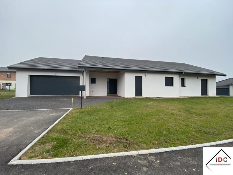 Maison - 153 m² - 5 pièces