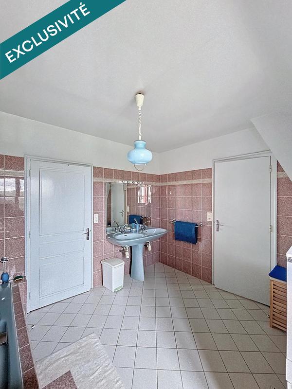 Maison - 170 m² - 7 pièces