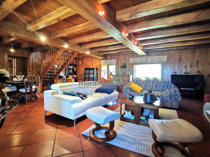 Maison ancienne - 132 m² - 4 pièces