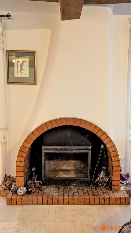 Maison - 218 m² - 9 pièces