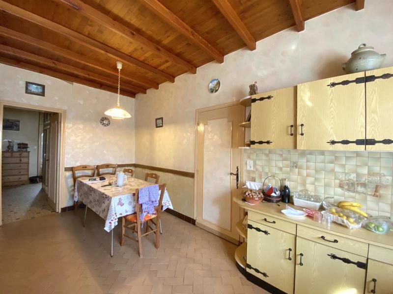 Maison - 315 m² - 11 pièces