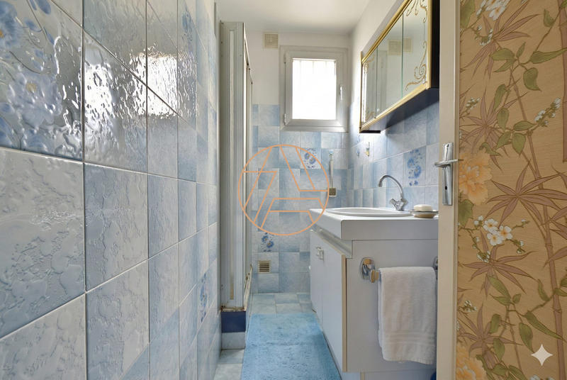 Maison - 160 m² - 7 pièces