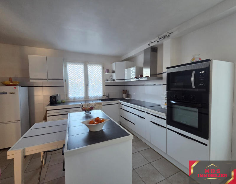 Villa - 164 m² - 7 pièces