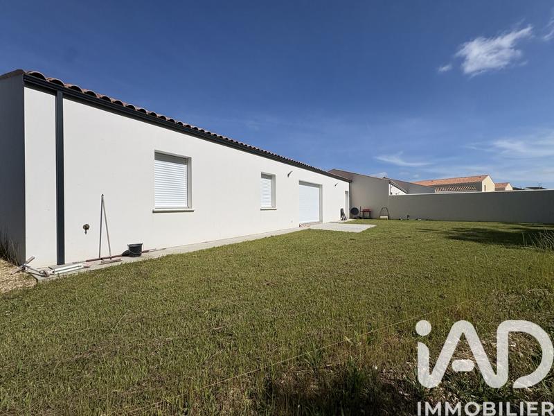 Maison - 95 m² - 5 pièces