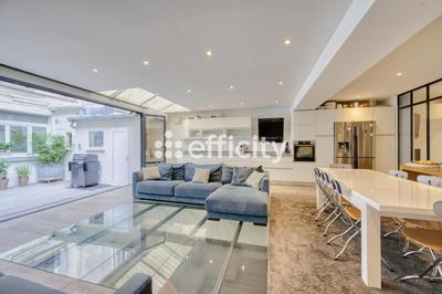 Appartement - 200 m² - 7 pièces