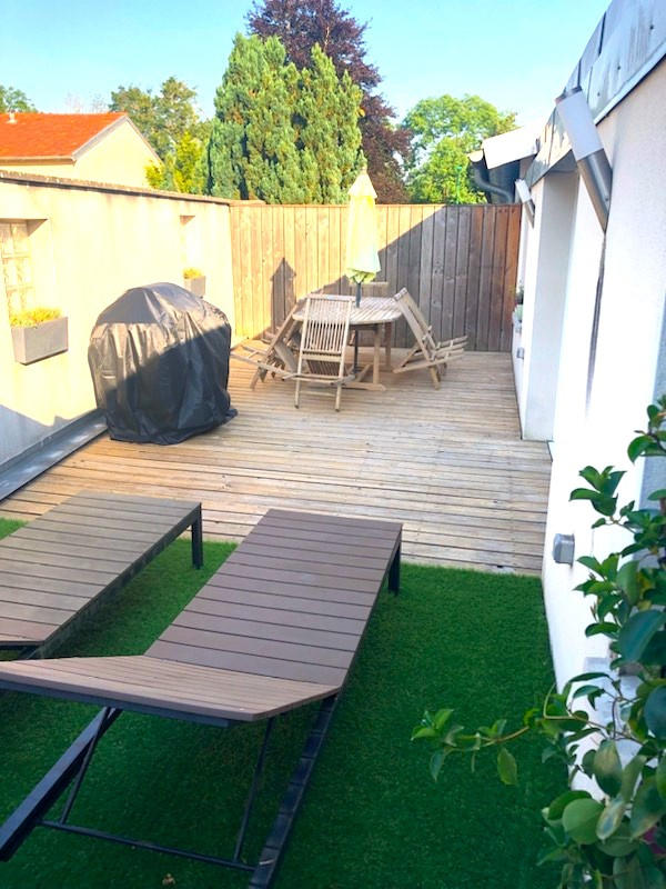 Maison - 238 m² - 6 pièces