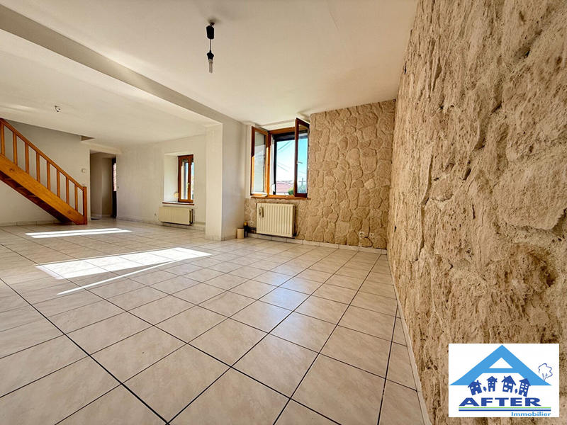 Maison - 145 m² - 6 pièces
