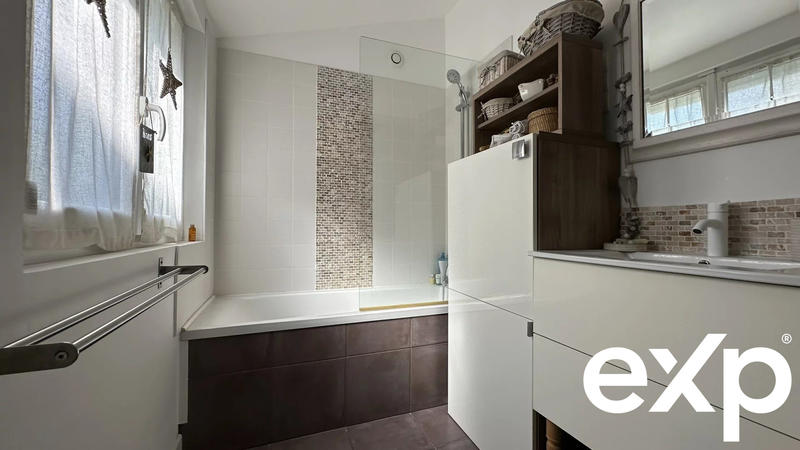 Maison - 135 m² - 7 pièces