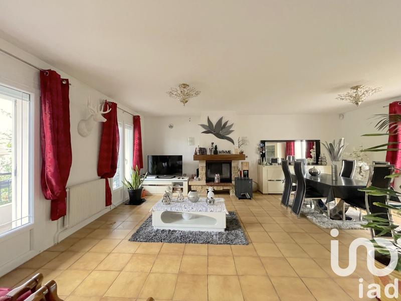 Maison - 187 m² - 7 pièces