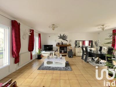 Maison - 187 m² - 7 pièces