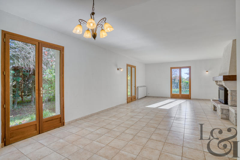 Maison - 141 m² - 5 pièces