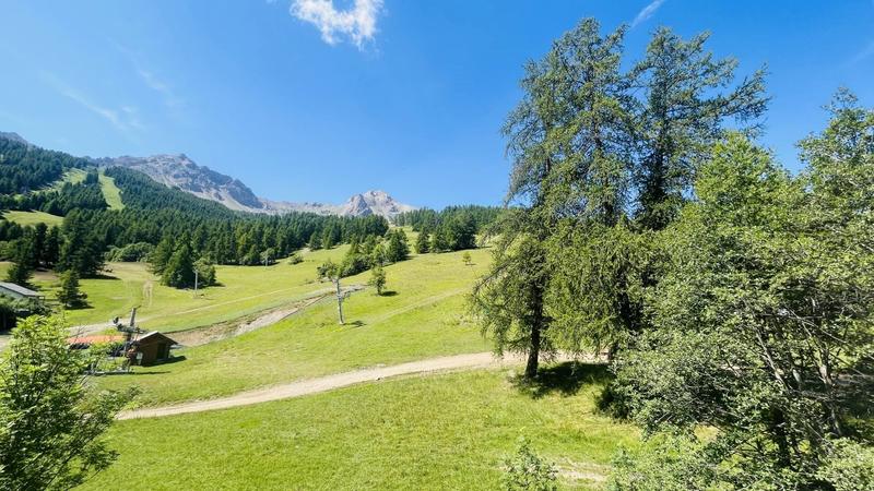 Immeuble - 1 000 m² - 10 pièces