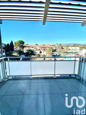 Appartement - 60 m² - 3 pièces