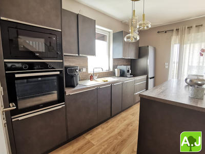 Maison contemporaine - 92 m² - 4 pièces