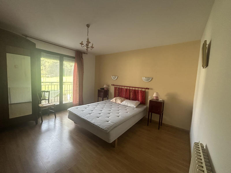 Villa - 220 m² - 8 pièces