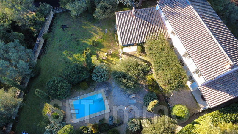Villa - 144 m² - 5 pièces