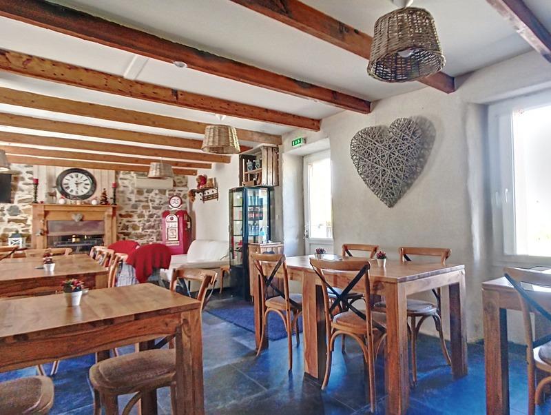 Longère - 261 m² - 17 pièces