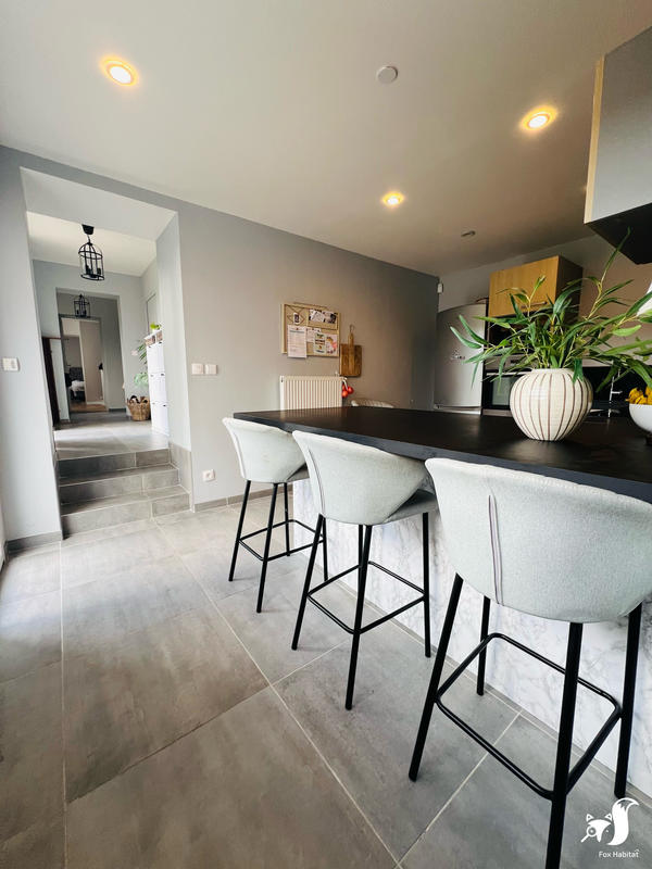 Maison - 180 m² - 5 pièces