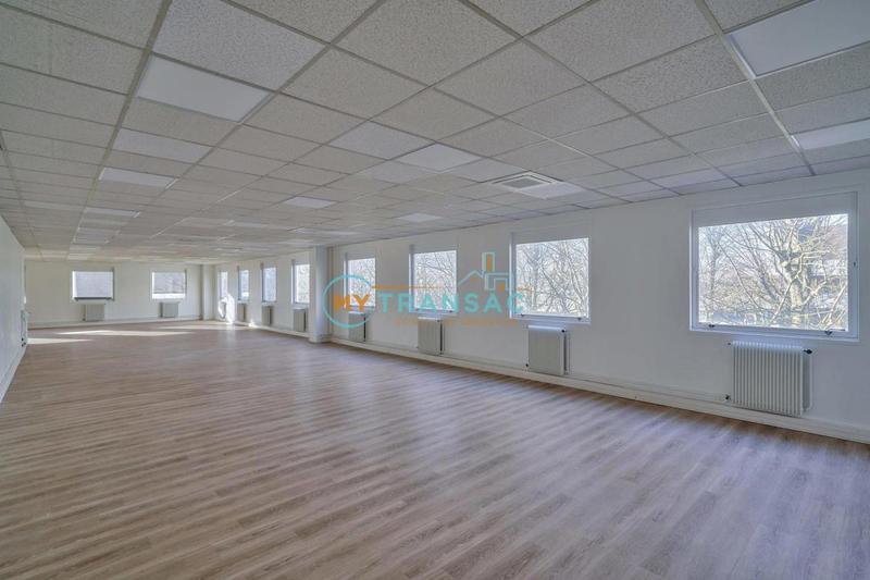 Local d'activités - 65 m²