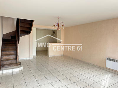 Maison - 64 m² - 3 pièces