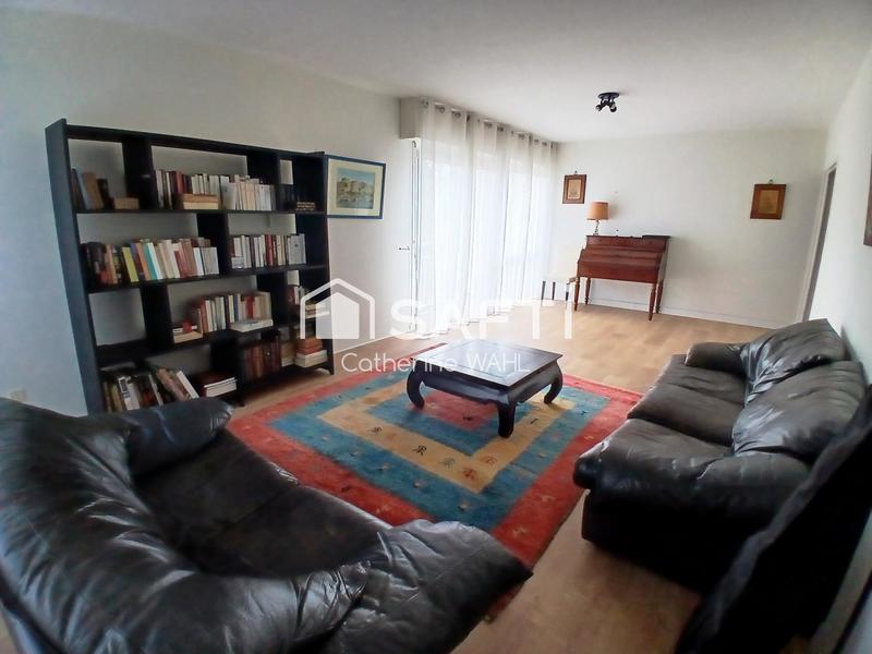 Appartement - 84 m² - 4 pièces