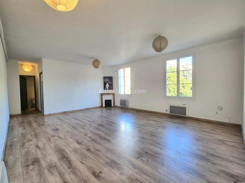 Appartement - 69 m² - 2 pièces