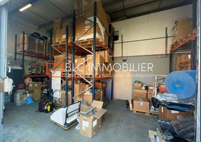 Atelier d'activités - 180 m² - 2 pièces