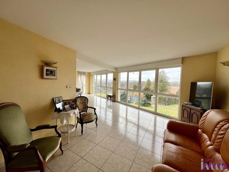 Maison - 190 m² - 4 pièces