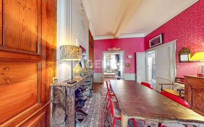 Maison - 294 m² - 7 pièces