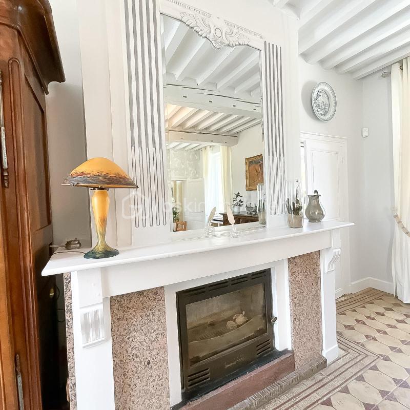 Demeure - 377 m² - 14 pièces