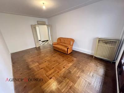 Appartement - 83 m² - 3 pièces