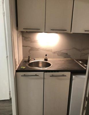 Appartement ancien - 23 m² - 1 pièce