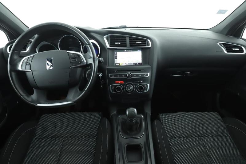 Ds Ds 4 1.6 Blue-HDi Be Chic Bv6 120 ch