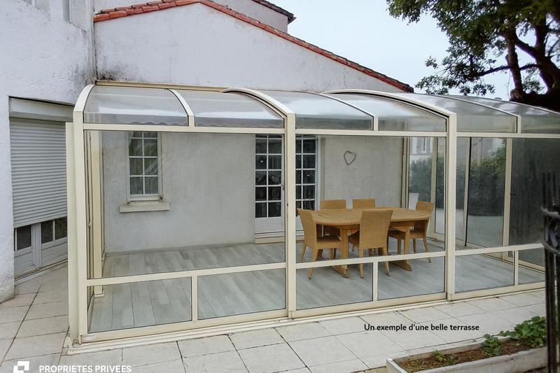 Maison - 180 m² - 7 pièces