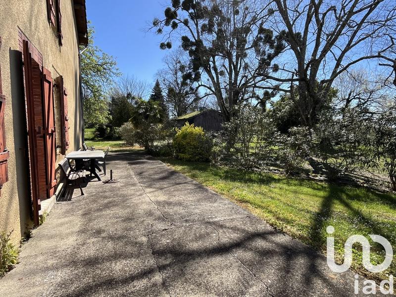 Maison - 310 m² - 11 pièces