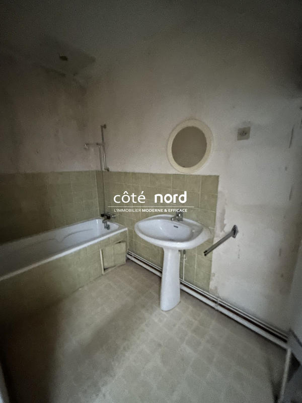 Maison ancienne - 276 m² - 7 pièces