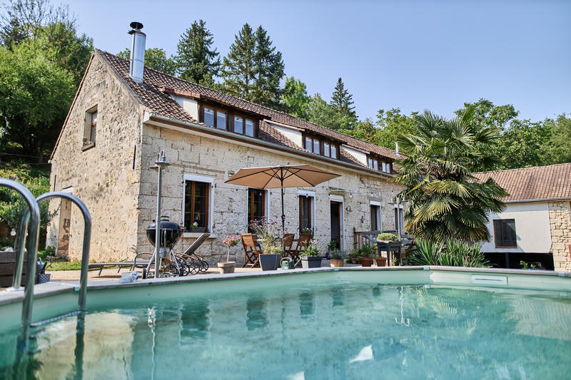 Maison - 211 m² - 7 pièces