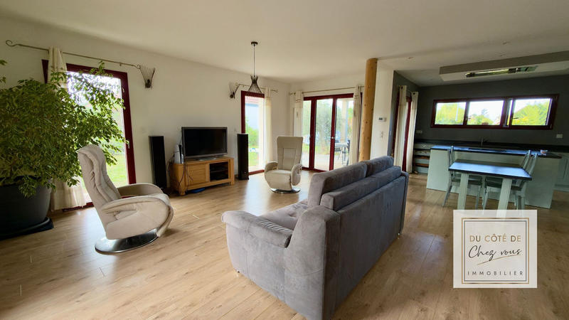 Maison - 142 m² - 5 pièces